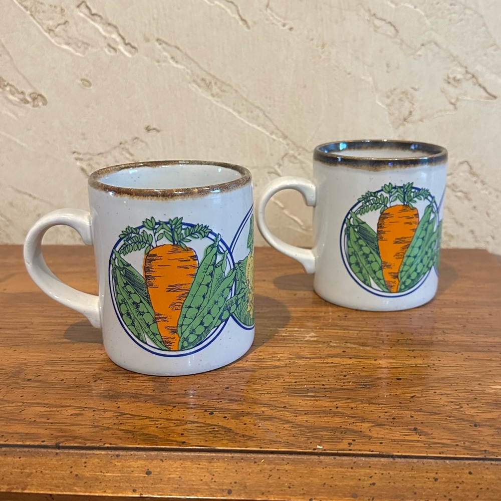 2 Vtg Kiln Craft Staffordshire Potteries Vegetable Carrot Peas Coffee Mug Cup